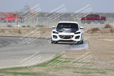 media/Oct-25-2025-CalClub SCCA (Sat) [[34c778dfbe]]/Group 2/Qualifying/